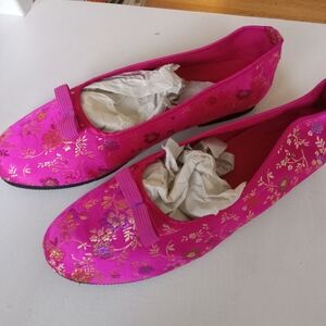 Vibrant Floral Pink Loafers